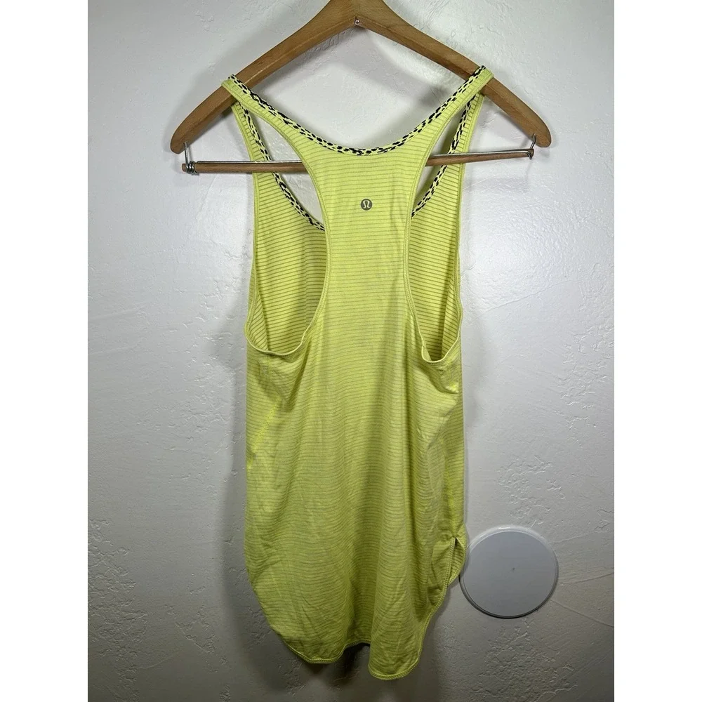 lululemon athletica size tag